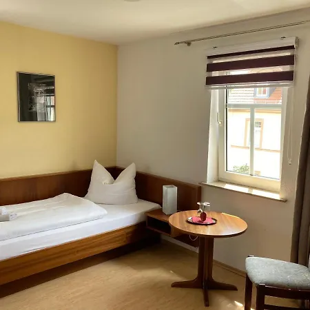 Am Theater 3* Weimar (Thuringia)