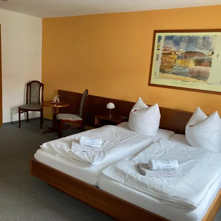 Am Theater 3* Weimar (Thuringia)