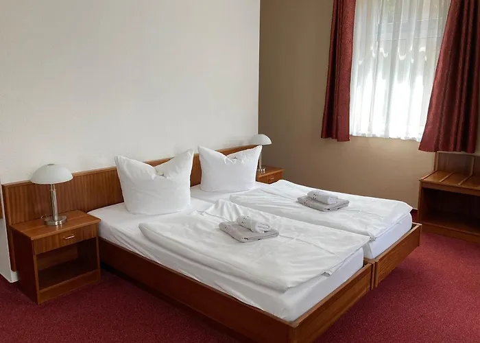 Am Theater 3* Weimar (Thuringia)